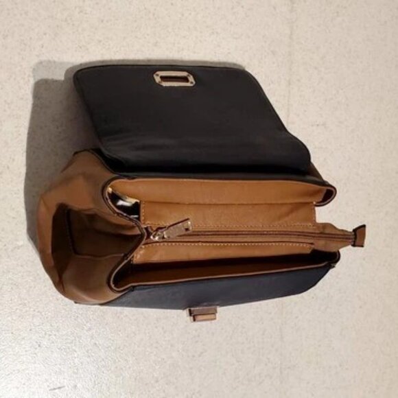 Women's Unique Vintage faux Crocodile PURSE - Mint Clean - Save $ - Picture 7 of 8